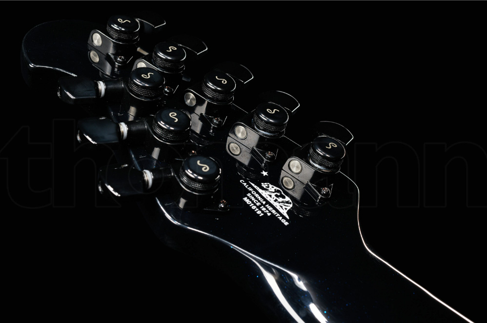 Music Man John Petrucci Majesty 8c Signature 2h Dimarzio Piezo Ht Eb - Okelani Blue - 8 en 9 snarige elektrische gitaar - Variation 6