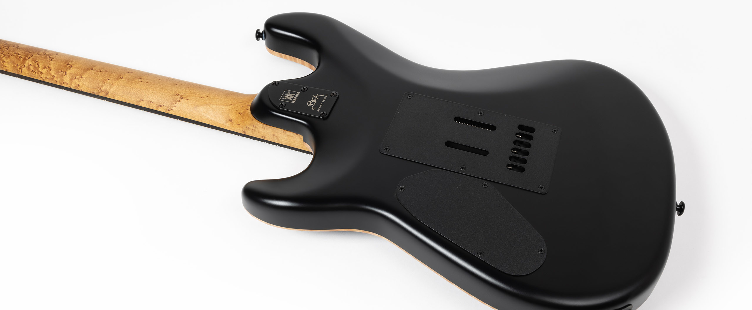 Music Man Rabea Massad Sabre Signature 2h Trem Eb - Emerald Hill Burst - Kenmerkende elektrische gitaar - Variation 2
