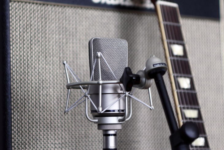 Neumann Tlm 102 -  - Variation 2