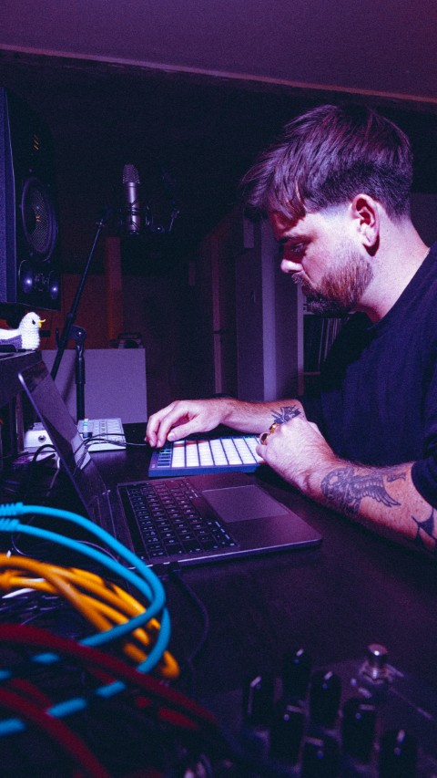 Novation Fl Pad - Midi Controller - Variation 13