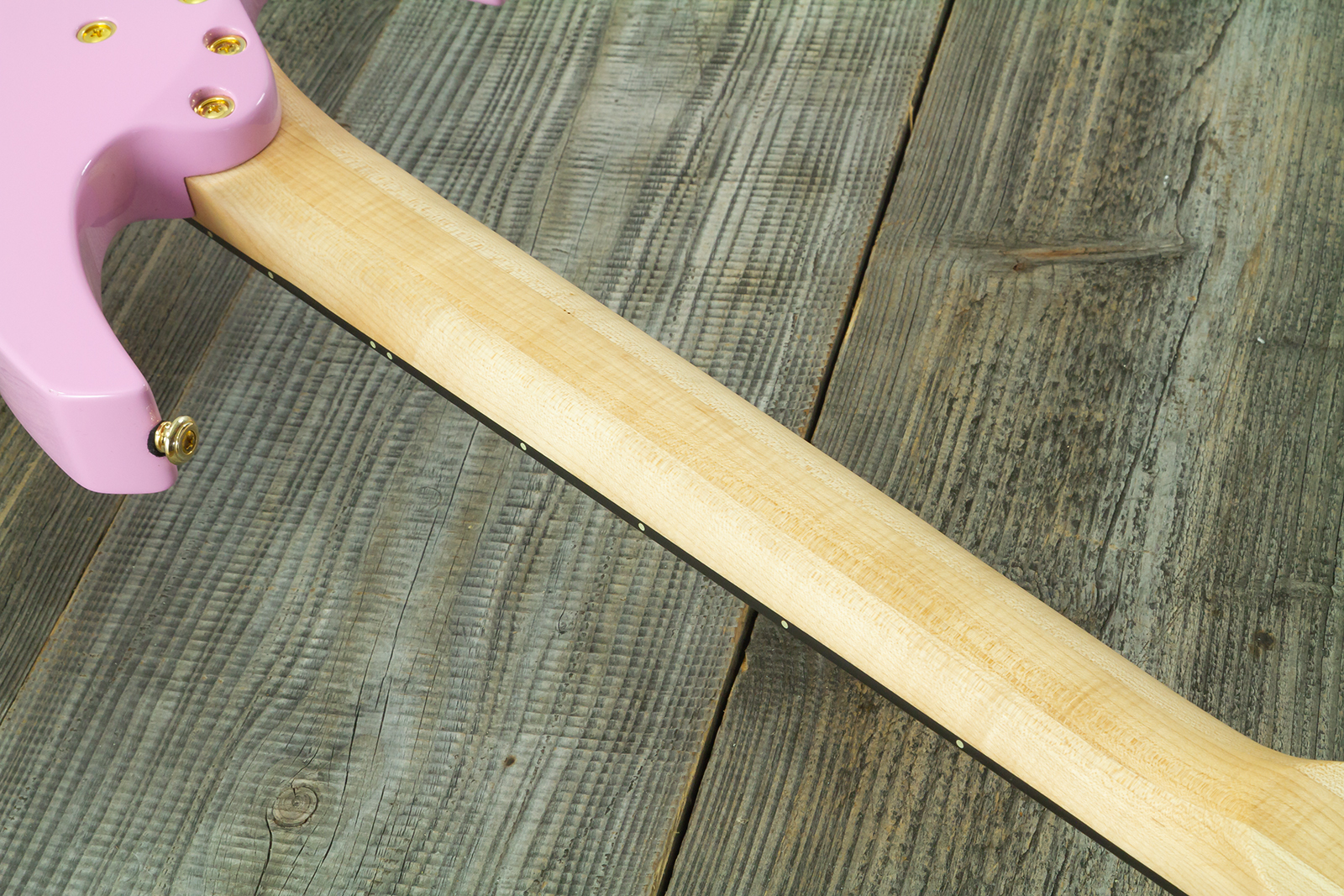 Ormsby Goliath Headless 7 Gtr Run 14 7c Multiscale 2h Ht Eb - Shell Pink - Multi-scale gitaar - Variation 11