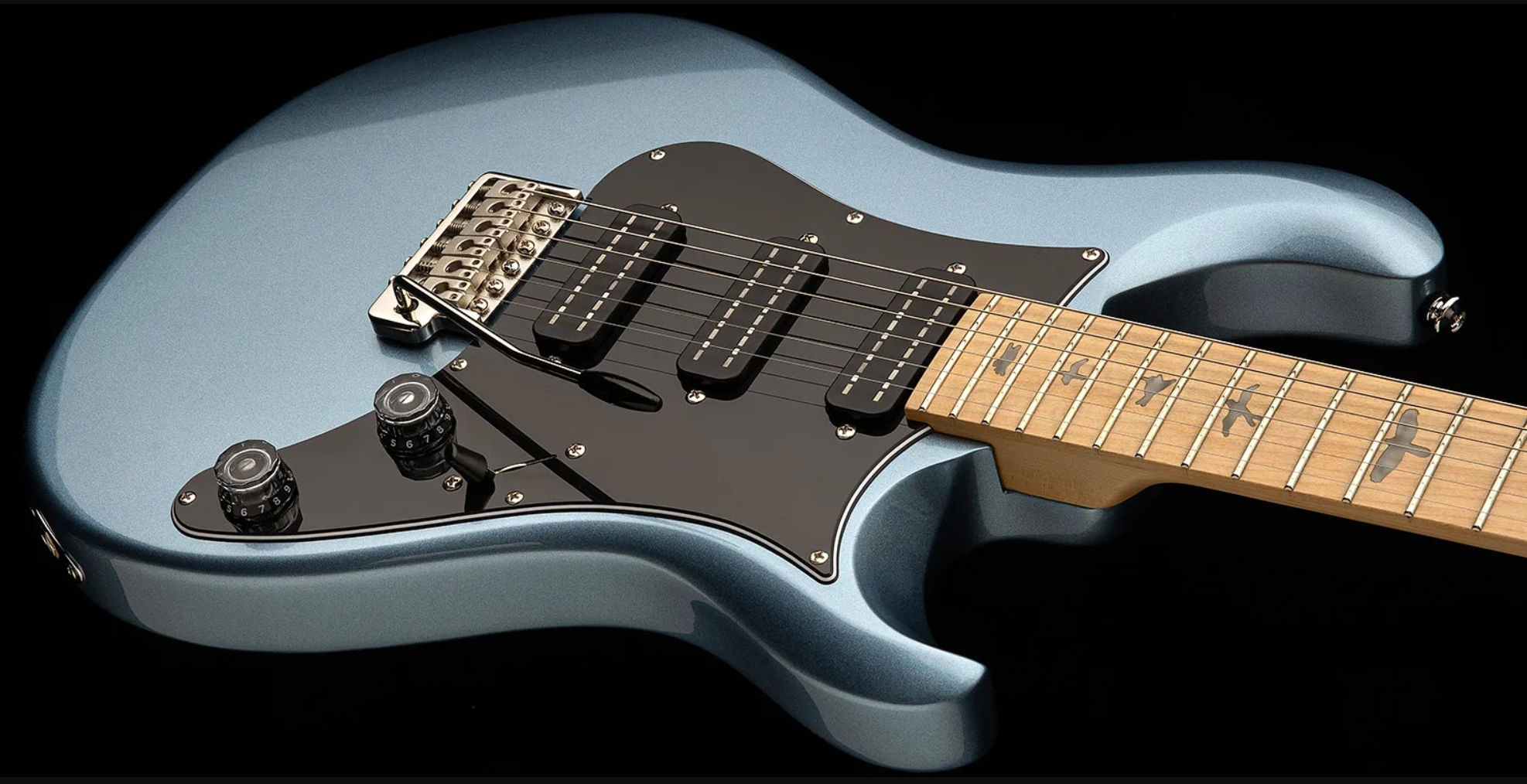 Prs Nf3 Maple Se Bolt-on 3mh Trem Mn - Ice Blue Metallic - Double cut gitaar - Variation 3