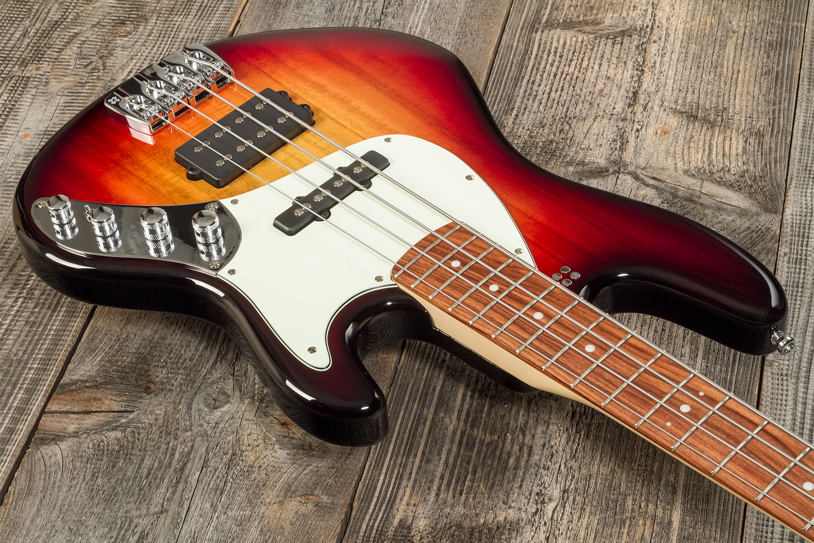 Sandberg California Tm4 Sl Superlight Ltd Active Pf - Ultra Soft Aged 3-tone Sunburst Gloss - Solid body elektrische bas - Variation 2