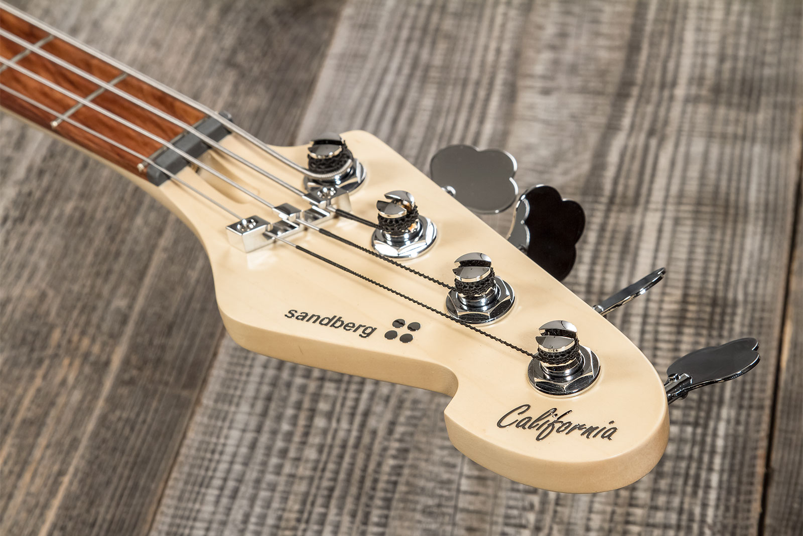 Sandberg California Tm4 Sl Superlight Ltd Active Pf - Ultra Soft Aged 3-tone Sunburst Gloss - Solid body elektrische bas - Variation 4