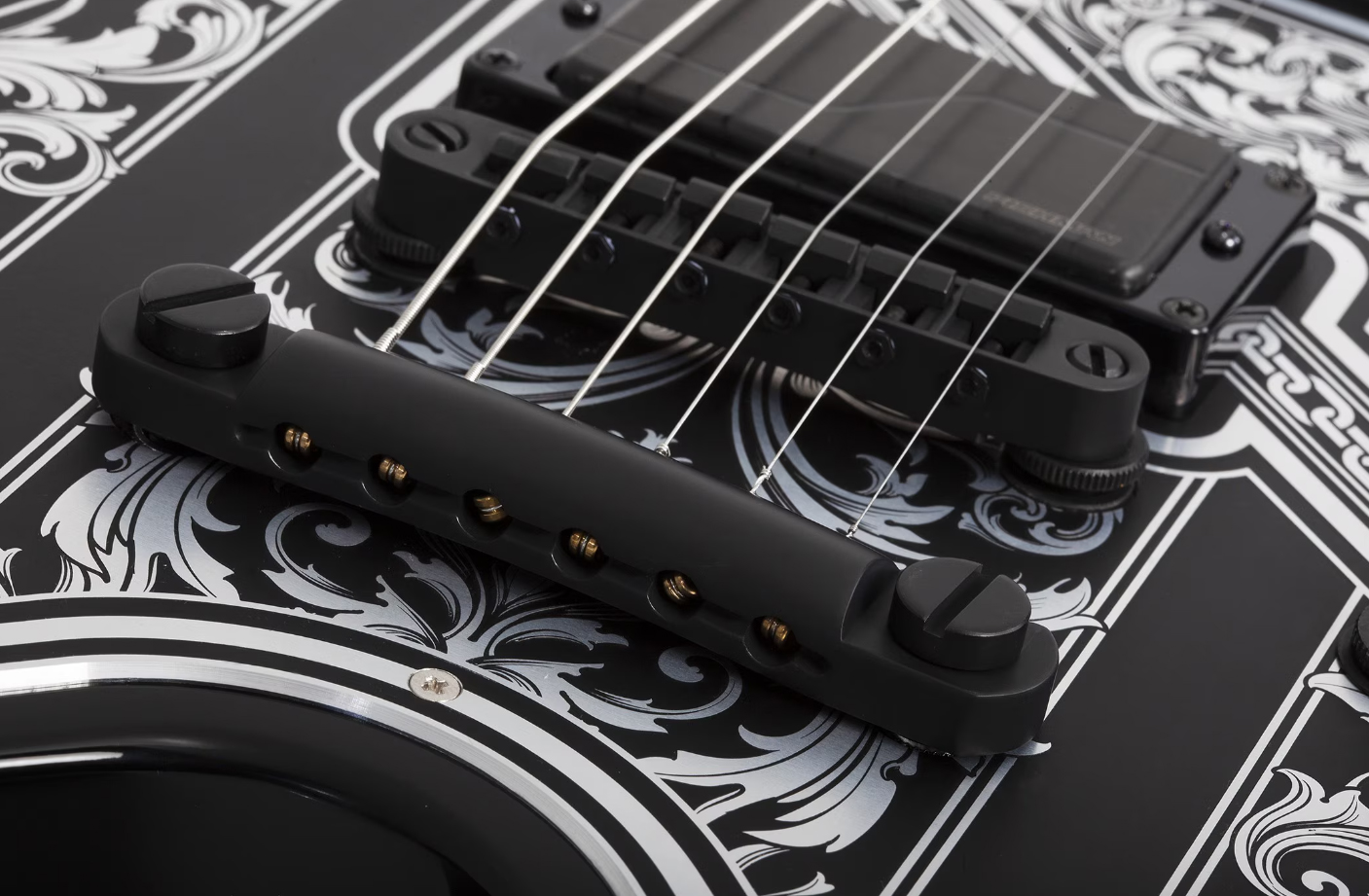 Schecter V1 Pryzm Palladium 2h Fishman Fluence Modern Eb - Gloss Black - Metal elektrische gitaar - Variation 2