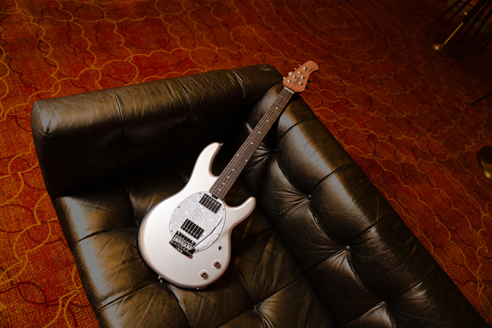 Sterling By Musicman Stingray Ii Trem Hh Rw - Silver - Elektrische gitaar in Strat vorm - Variation 1