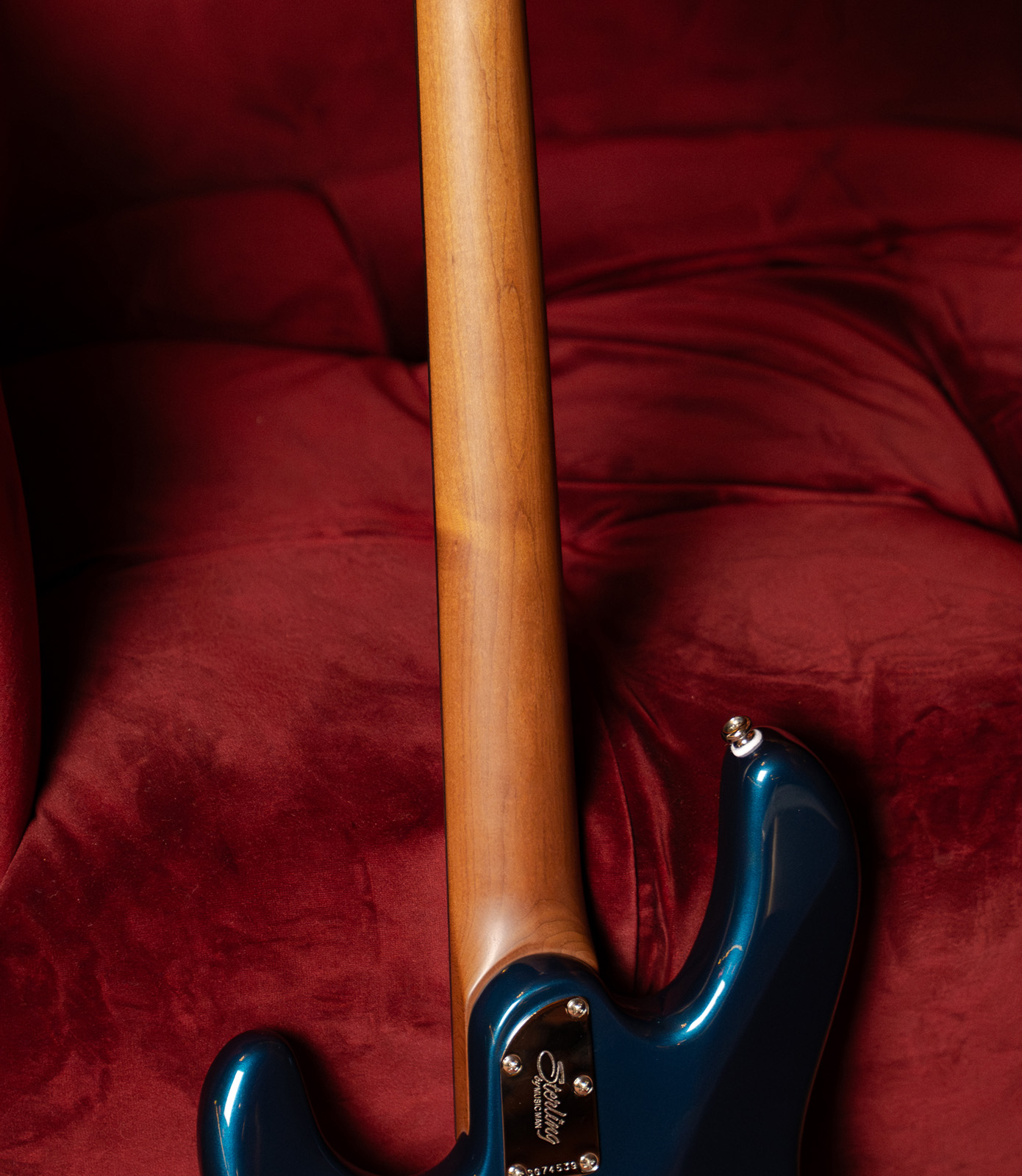 Sterling By Musicman Stingray Ii Trem Hh Rw - Blue Pearl - Elektrische gitaar in Strat vorm - Variation 5