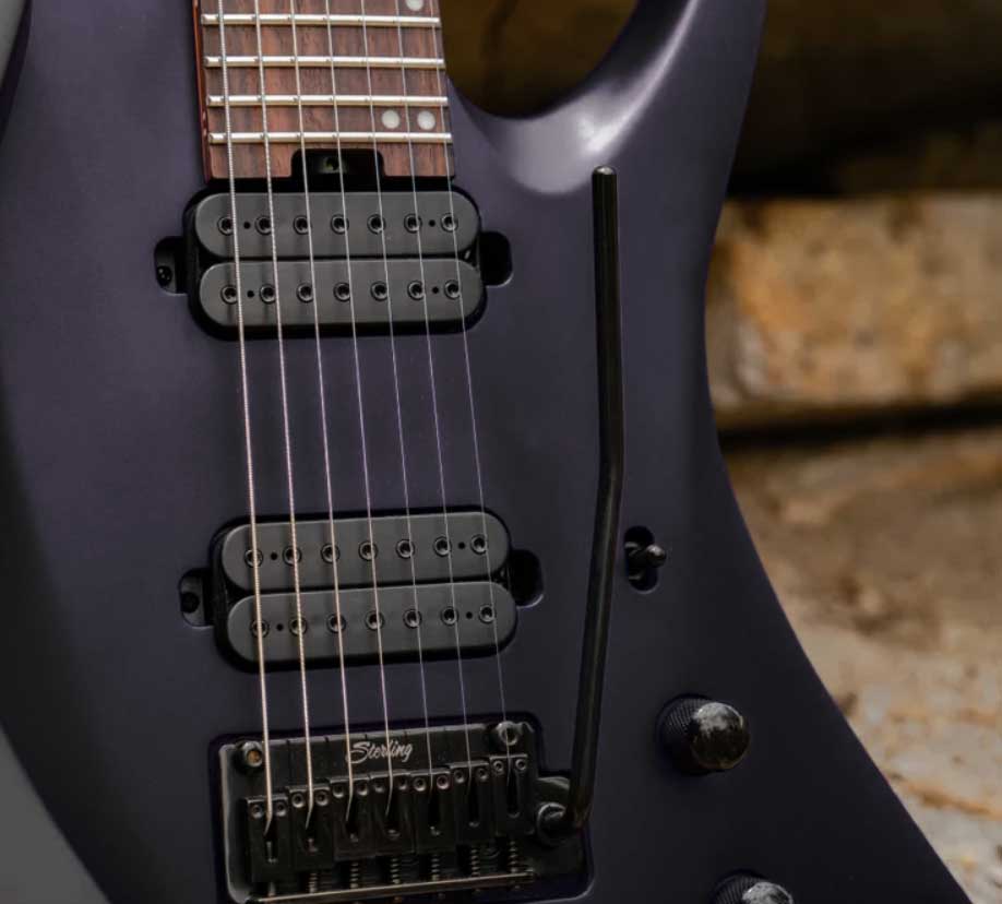 Sterling By Musicman Tosin Abasi Kaizen 6c Signature Multiscale 2h Trem Rw - Stealth Black - Kenmerkende elektrische gitaar - Variation 1