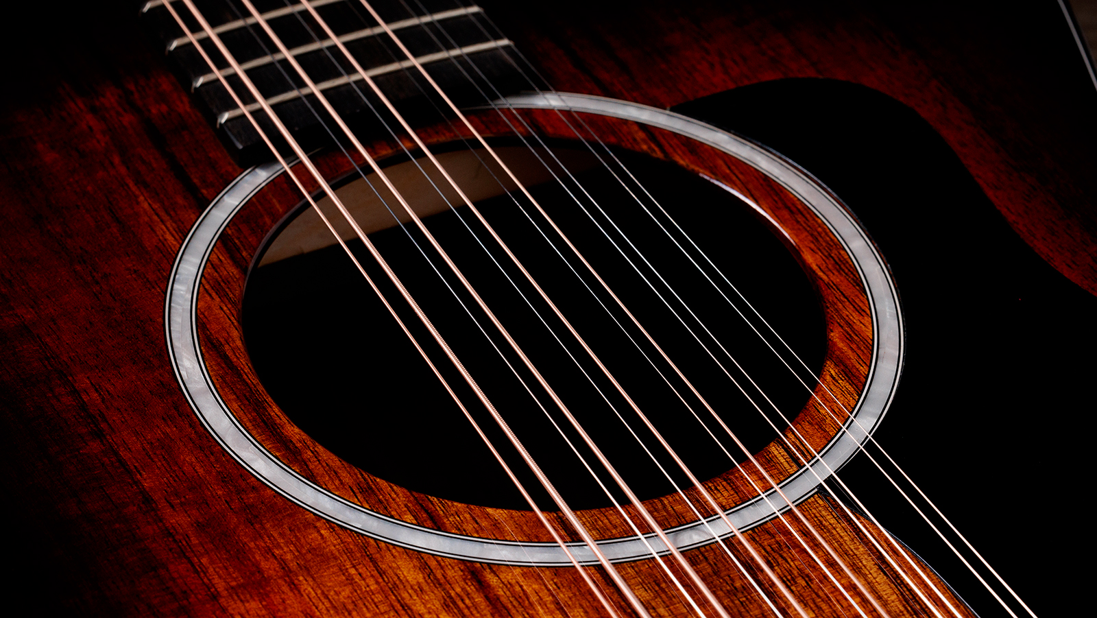 Taylor 264ce-k Dlx Grand Auditorium Cw 12c Tout Koa Eb Es2 - Shaded Edge Burst - Folk gitaar - Variation 4
