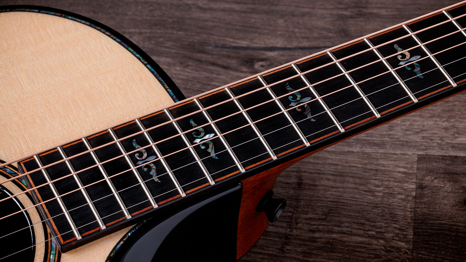 Taylor 914ce Builders Edition Next Gen. Grand Auditorium Cw Epicea Palissandre Eb Claria - Kona Edgeburst - Folk gitaar - Variation 4