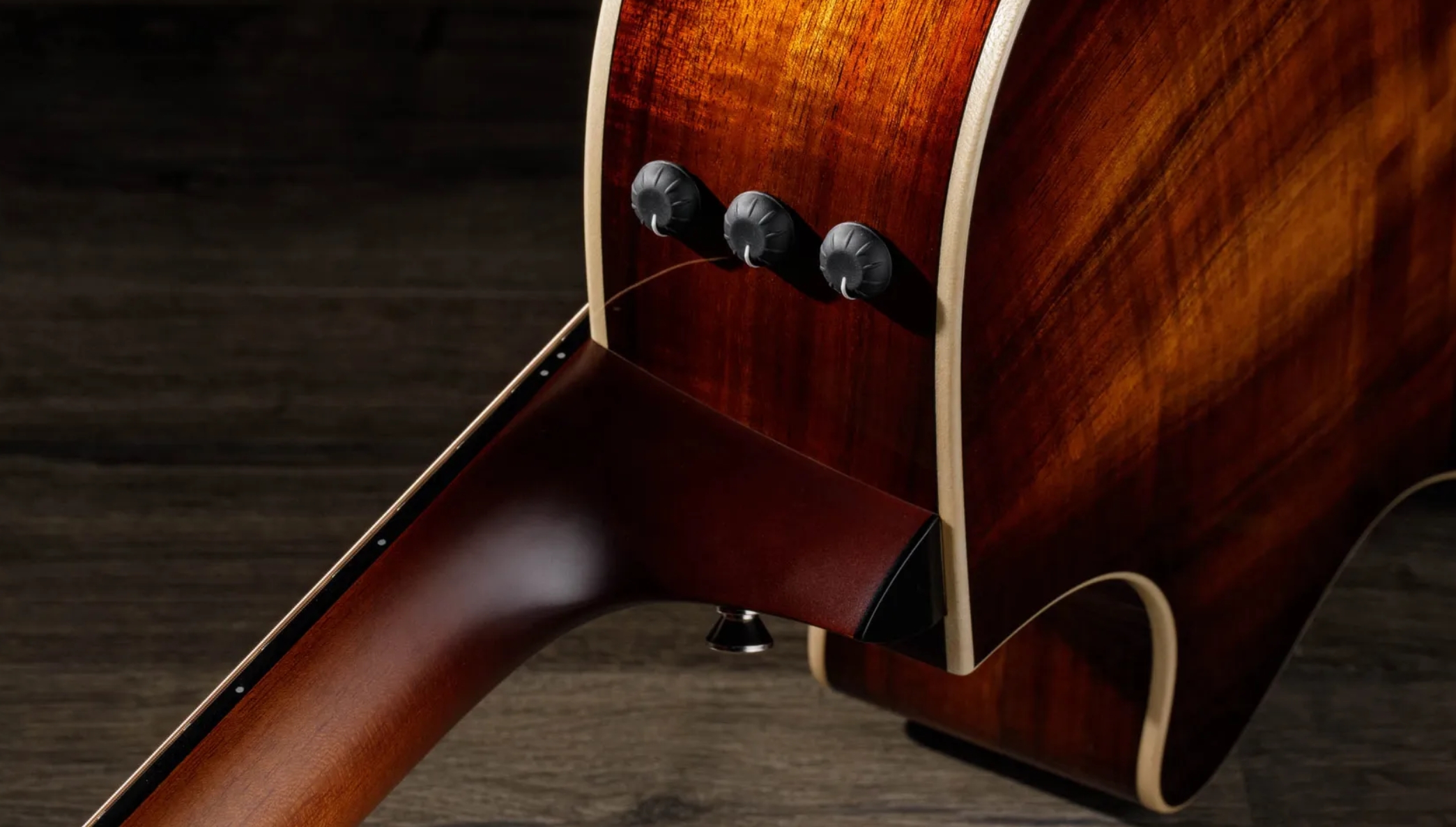 Taylor K22ce 12-fret Grand Concert Cw Shsc Tout Koa Eb Es2 - Dark Edgeburst - Folk gitaar - Variation 6