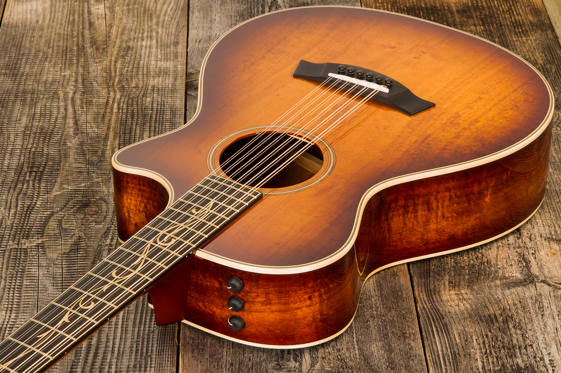 Taylor K62ce Ltd 12-string 12-fret Grand Symphony Cw 12c Tout Koa Eb Es2 - Shaded Edge Burst - Elektro-akoestische gitaar - Variation 2